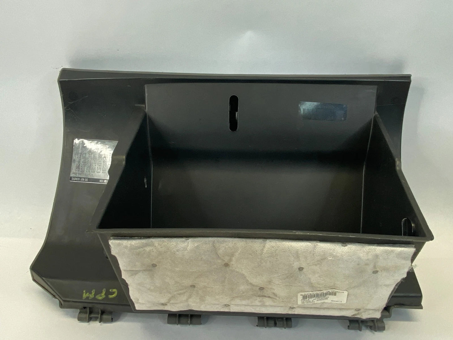 2009-2017 CHEVROLET TRAVERSE DASH GLOVE BOX COMPARTMENT STORAGE 22832085 OEM