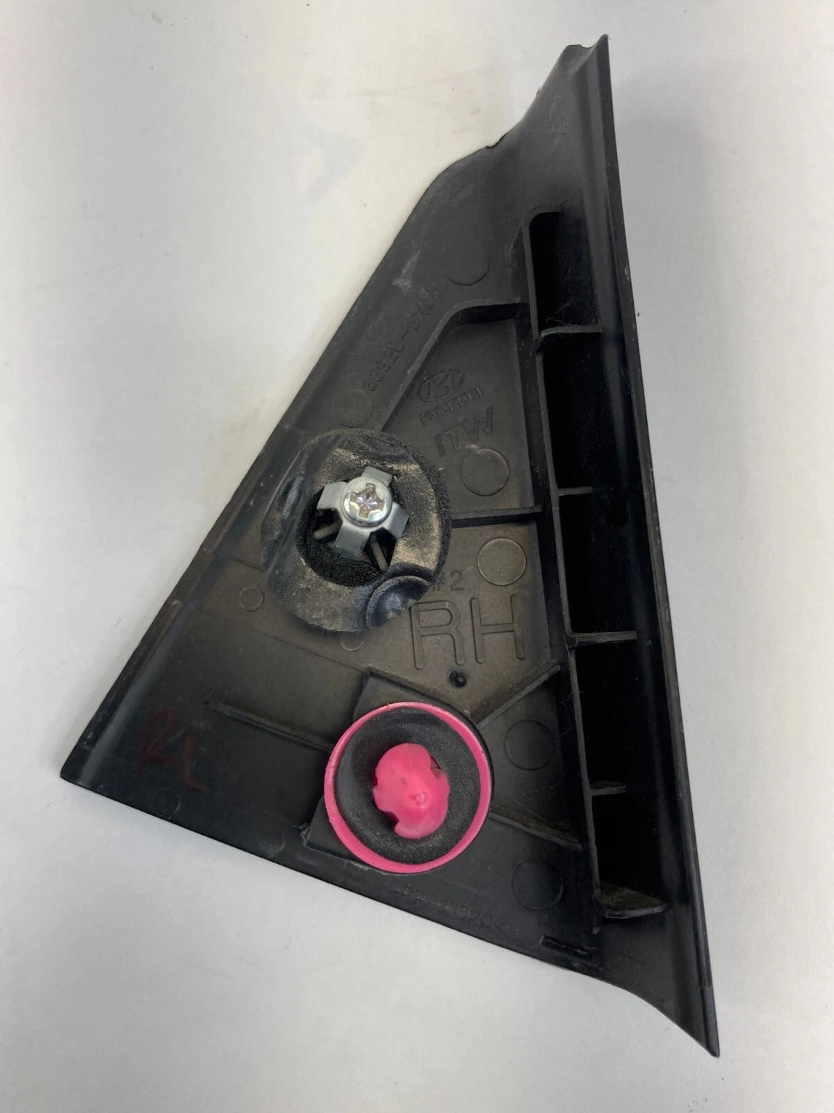 11-16 HYUNDAI ELANTRA REAR RIGHT SIDE DOOR INTERIOR FILLER MOLDING 83920-3X000