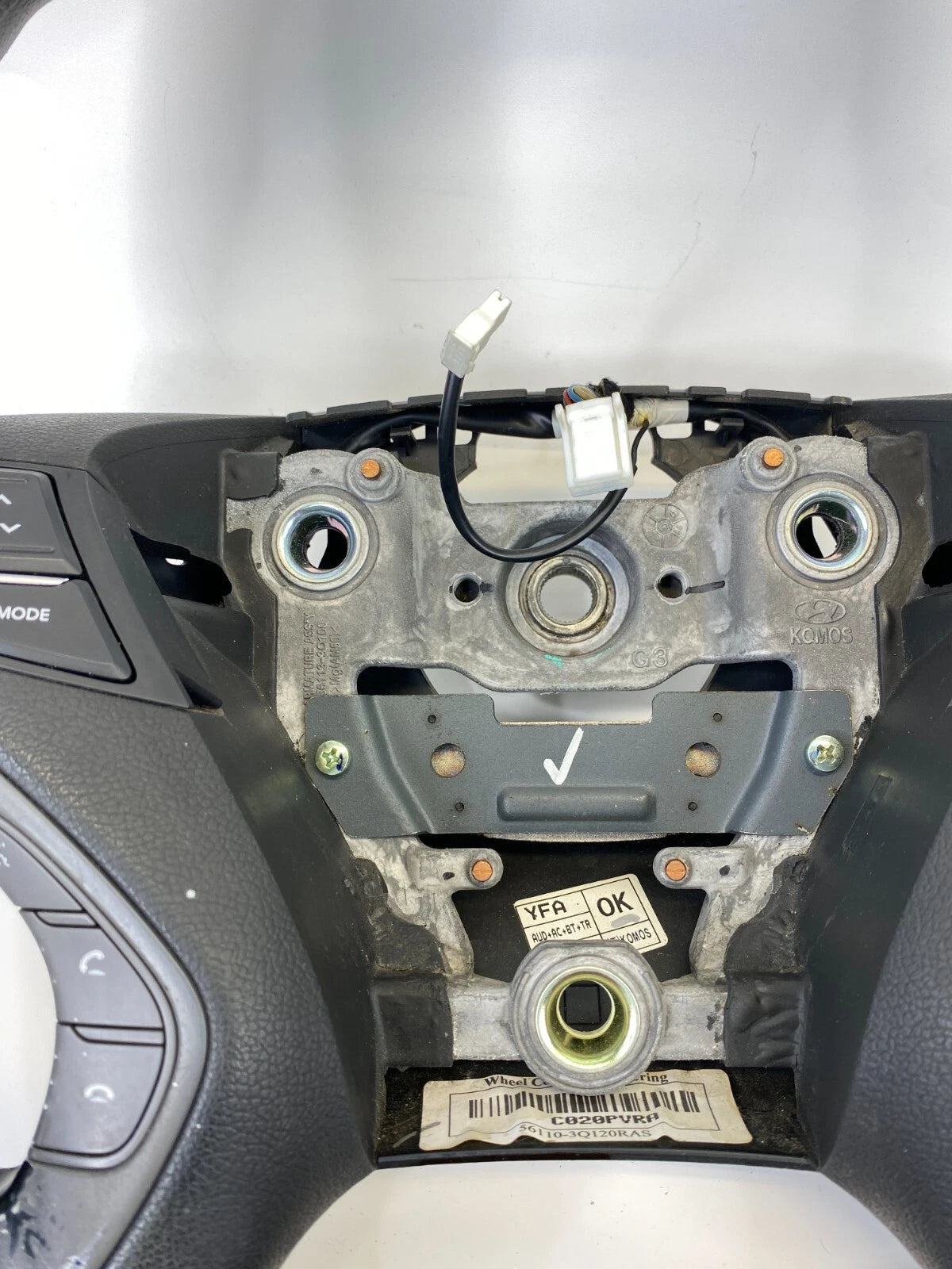 11-14 HYUNDAI SONATA STEERING WHEEL W/ AUDIO & CRUISE CONTROL SWITCH 56110-3Q120