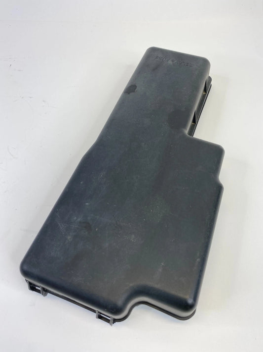 02 03 LEXUS ES300 UNDER HOOD ENGINE BAY FUSE BOX UPPER COVER LID ONLY 7154-8036