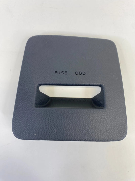 2014-2016 KIA SOUL 1.6L L4 DASHBOARD LOWER LEFT SIDE OBD FUSE BOX TRIM COVER OEM