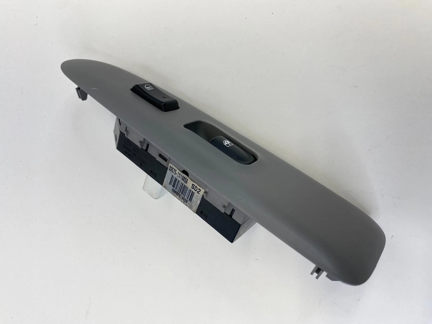 06-08 KIA OPTIMA FRONT RIGHT DOOR WINDOW CONTROL SWITCH W/ BEZEL 93575-26100S8