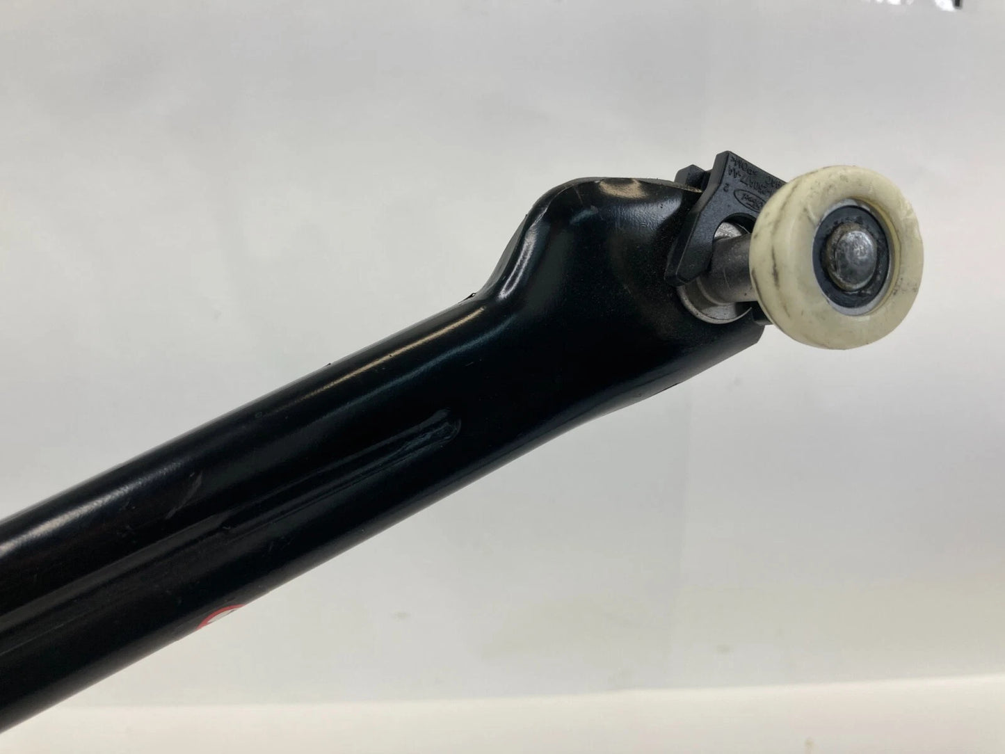 2014-2023 FORD TRANSIT CONNECT REAR RIGHT SLIDING DOOR UPPER ROLLER GUIDE HINGE