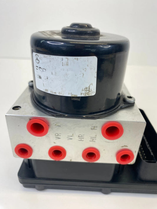 2001-2005 MERCEDES-BENZ C240 ABS BRAKE PUMP MODULATOR ASSEMBLY OEM A2035455432