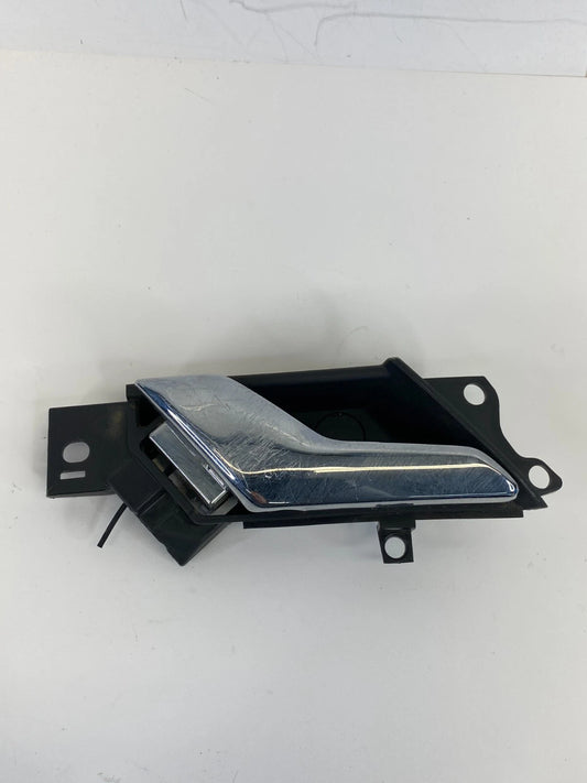 12-15 CHEVROLET CAPTIVA SPORT FRONT OR REAR LEFT INTERIOR DOOR HANDLE 96660863