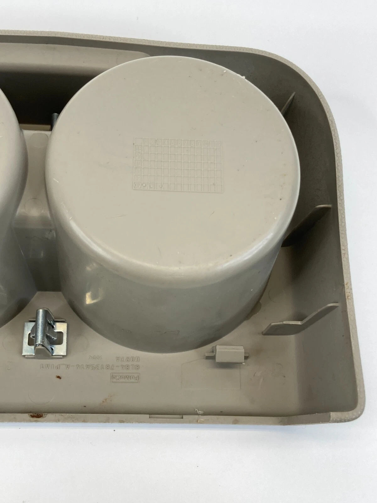 2008 2009 2010 2011 2012 FORD ESCAPE REAR CONSOLE CUP HOLDER 8L84-78135A14-A