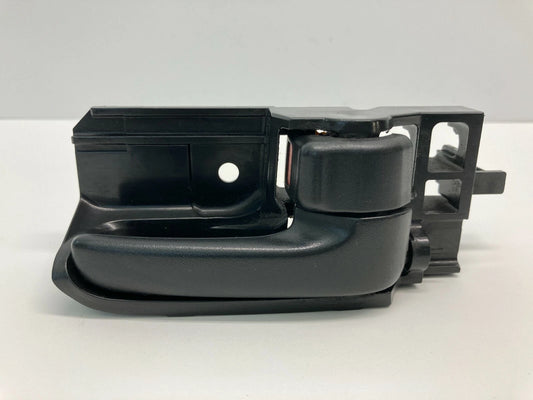 2003-2008 PONTIAC VIBE REAR RIGHT SIDE INNER INTERIOR DOOR HANDLE 69273330WL OE