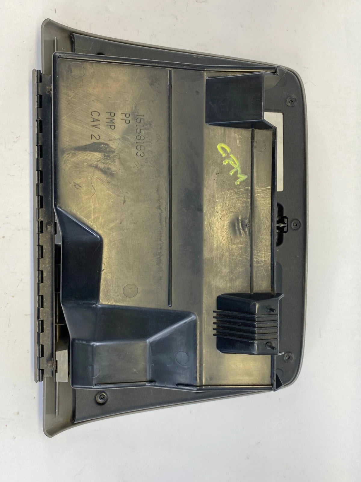 2002-2009 CHEVROLET TRAILBLAZER GLOVE BOX COMPARTMENT DOOR UNIT OEM 15158153