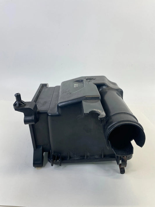 2007-2010 HYUNDAI ELANTRA AIR CLEANER FILTER BOX LOWER HOUSING OEM 28112-2H100