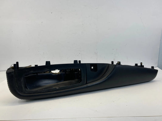 2013 DODGE DART FRONT RIGHT SIDE ARM REST ARMREST DOOR PANEL W/O WINDOW SWITCH