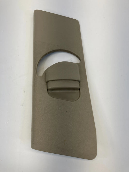 2007-2010 HYUNDAI ELANTRA FRONT LEFT SIDE SEAT BELT HEIGHT ADJUSTER COVER OEM