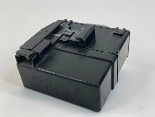 2007 2008 INFINITI G35 3.7L 4WD ENGINE COMPARTMENT HORN RELAY JUNCTION BLOCK