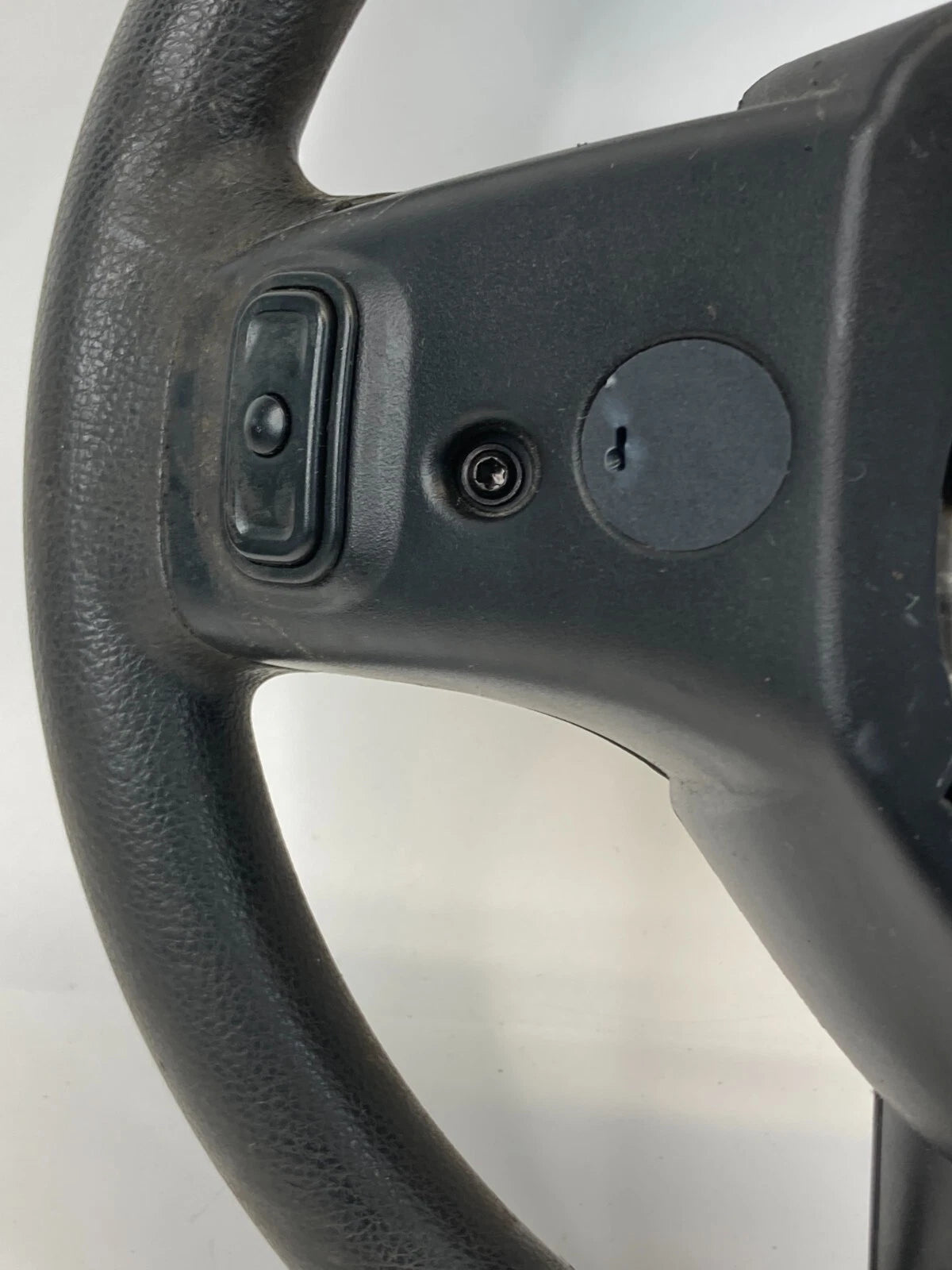 2011-2014 DODGE AVENGER STEERING WHEEL W/ CRUISE CONTROL SWITCH 68064791AD OEM