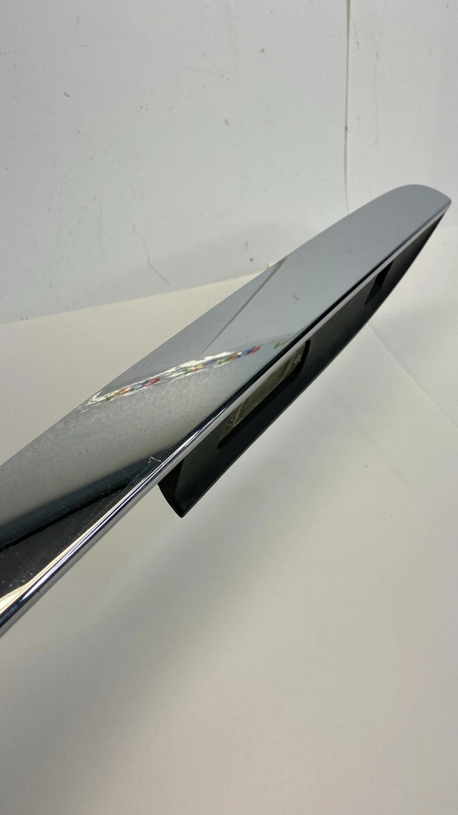 07-12 MERCEDES R350 2007 R500 TRUNK LIFTGATE HANDLE TRIM MOLDING BEZEL CHROME