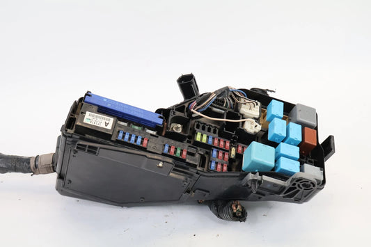 2007-2011 TOYOTA CAMRY 2.4L UNDER HOOD ENGINE FUSE BOX ASSY 82720-06091 OEM