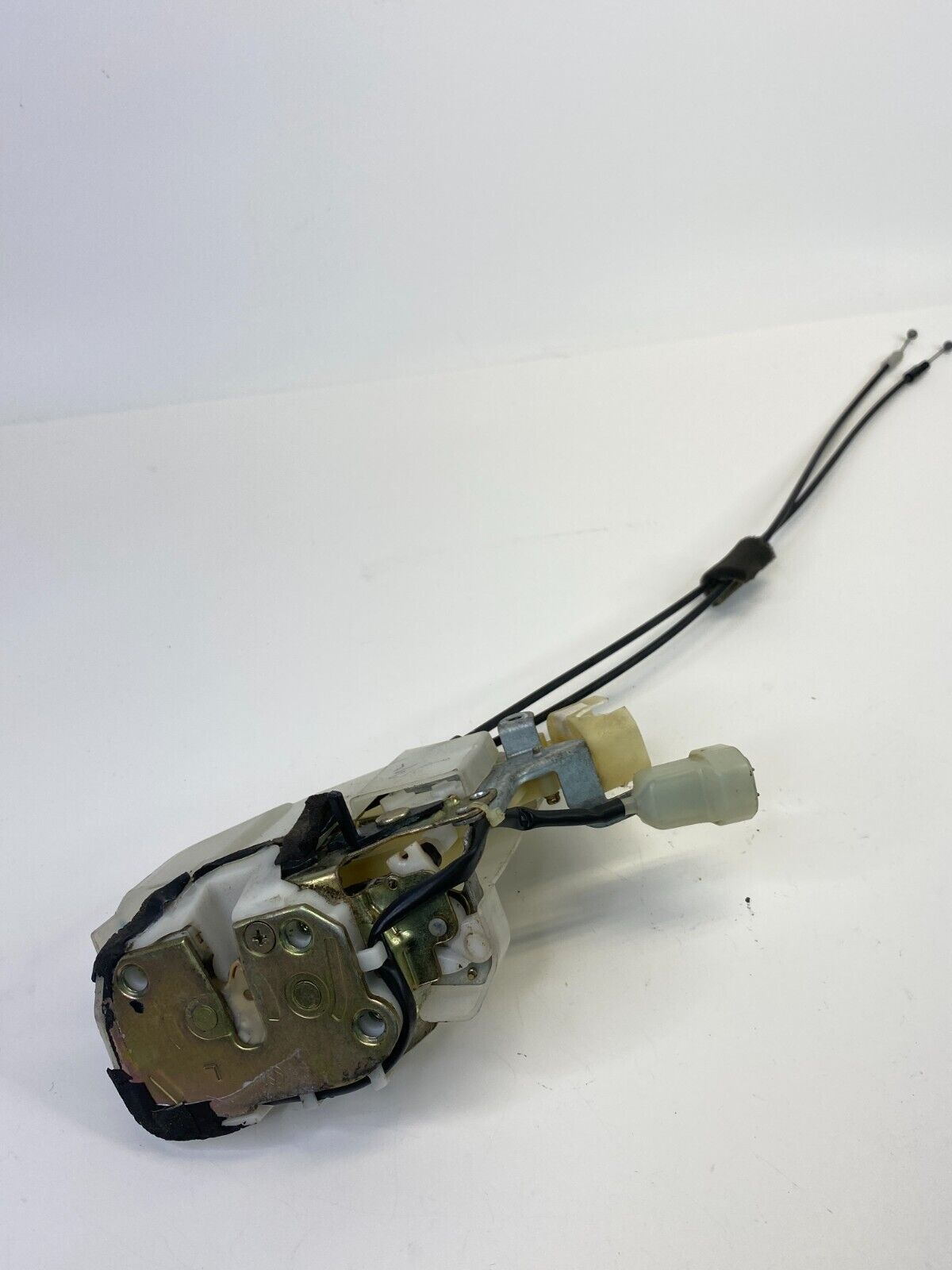1998-2005 Lexus GS300 Rear Left Side Door Lock Latch Realease Actuator Assy OEM