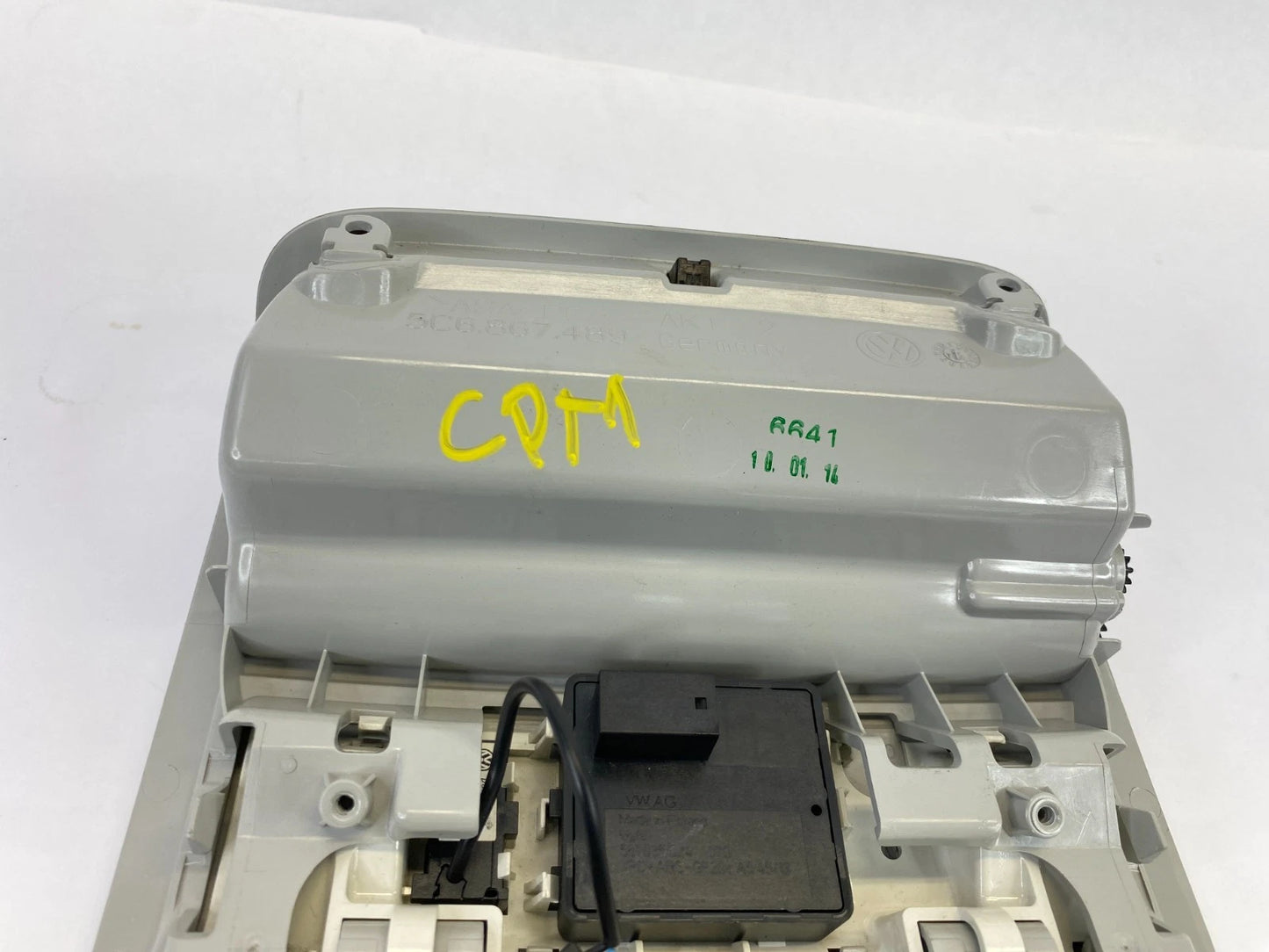 2011-2018 VW VOLKSWAGEN JETTA ROOF OVERHEAD CONSOLE DOME MAP LIGHT 5C6-867-489