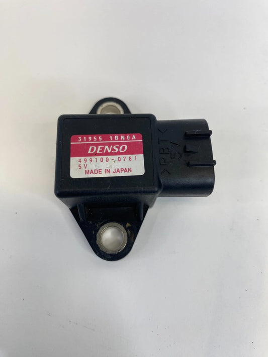 2012-2019 NISSAN VERSA 1.6L VEHICLE YAW RATE SENSOR CONTROL MODULE 31955-1BN0A