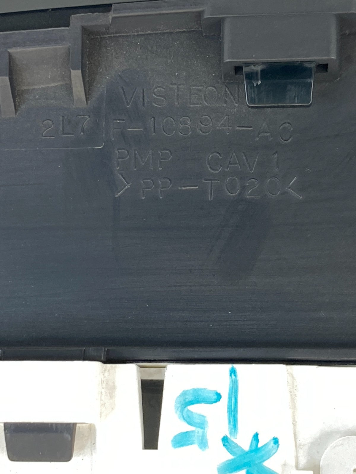 2004-2006 Lincoln Navigator Dash Instrument Cluster Speedometer Gauges UNK Miles