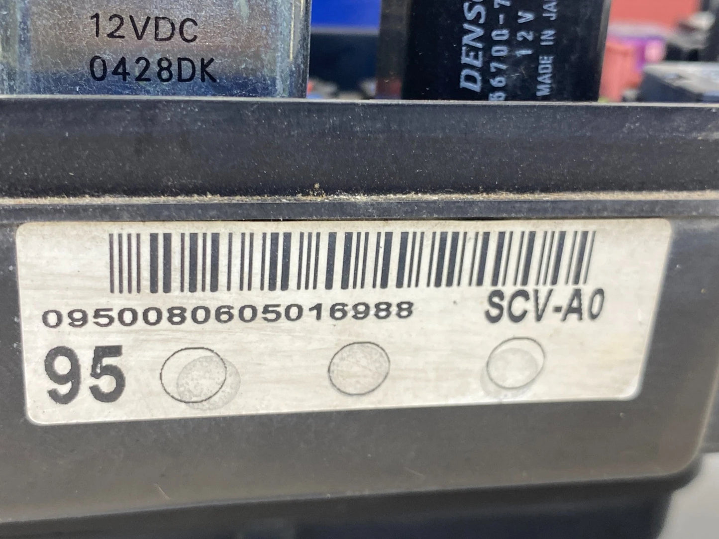 2007-2011 HONDA ELEMENT 2.4L UNDER HOOD ENGINE FUSE BOX RELAY BLOCK SCV-A0 OEM