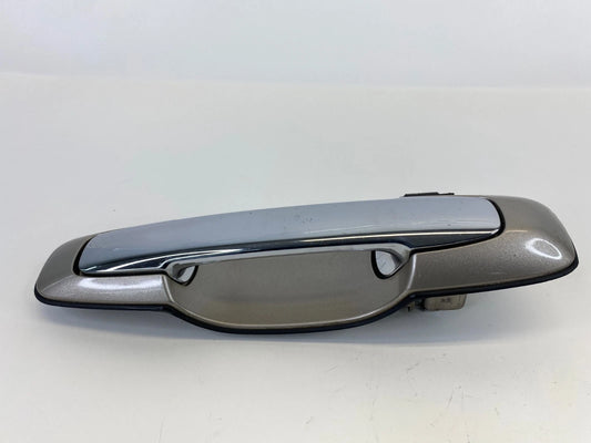 2003-2006 SUZUKI XL-7 REAR LEFT SIDE EXTERIOR DOOR HANDLE 82820-65D10 OEM