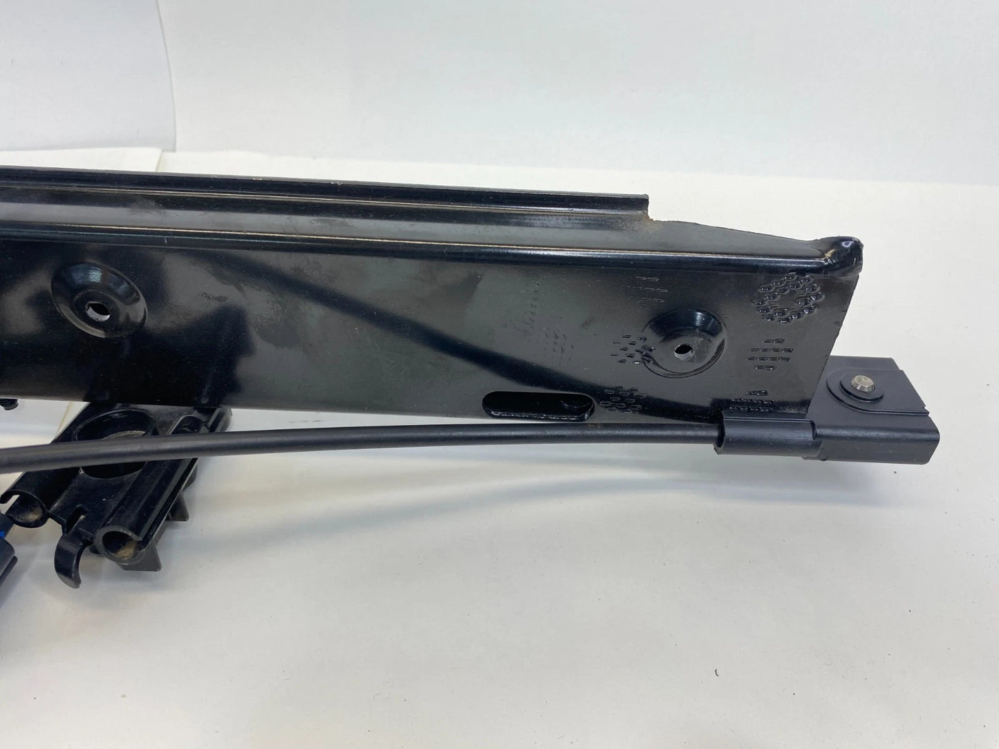 10-16 Chrysler Town & Country Rear Left Side Power Sliding Door Motor 68060499AF