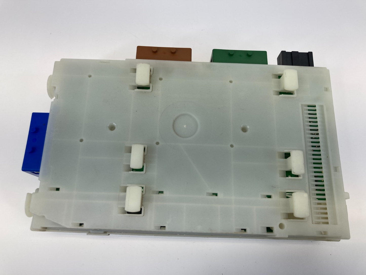 2008-2012 Land Rover LR2 Interior Dash Fuse Relay Box Compartment 6G9T-14D572-KA