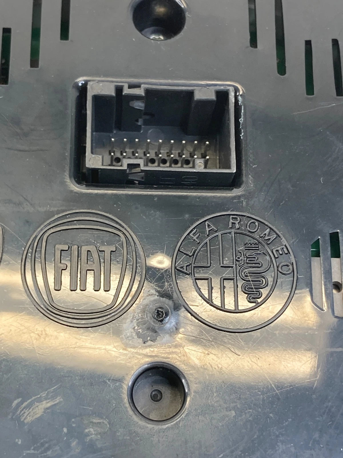 2013 2014 FIAT 500 1.4L MPH AT SPEEDOMETER GAUGE CLUSTER 136K MILES 5KX84JXWAC