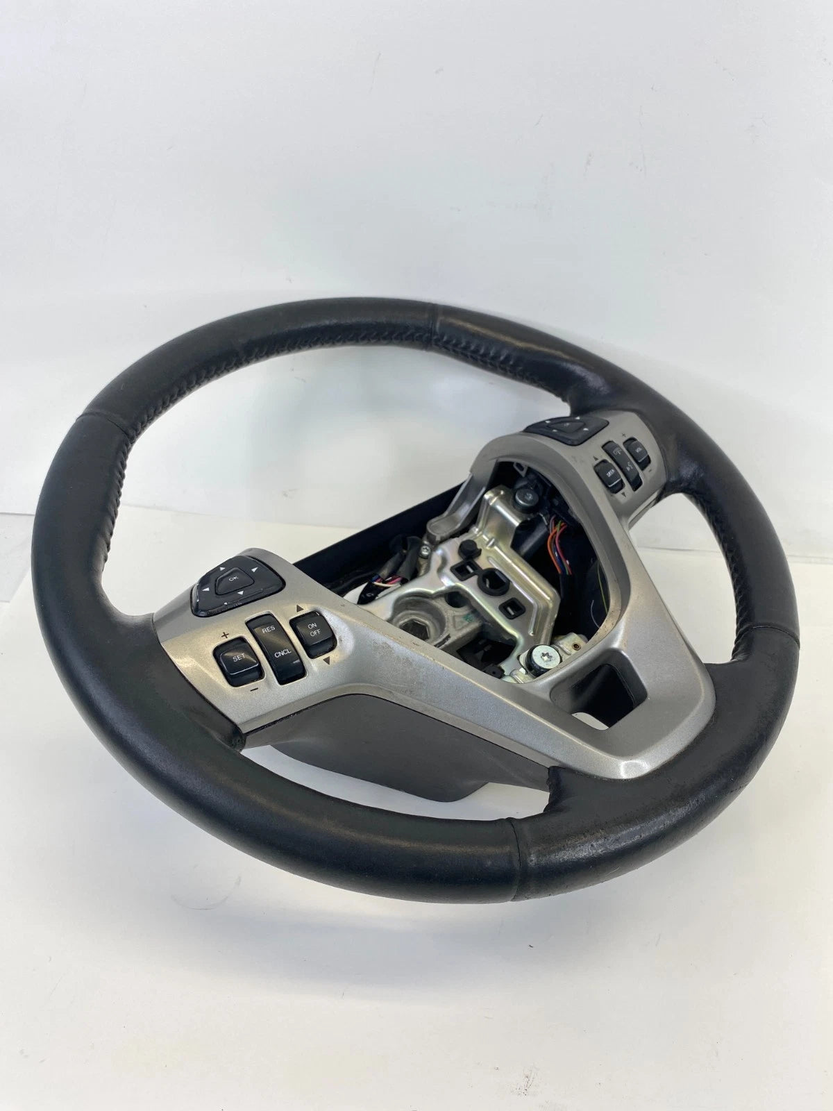 2013-2019 Ford Flex Steering Wheel w/ Audio & Cruise Control Switches OEM