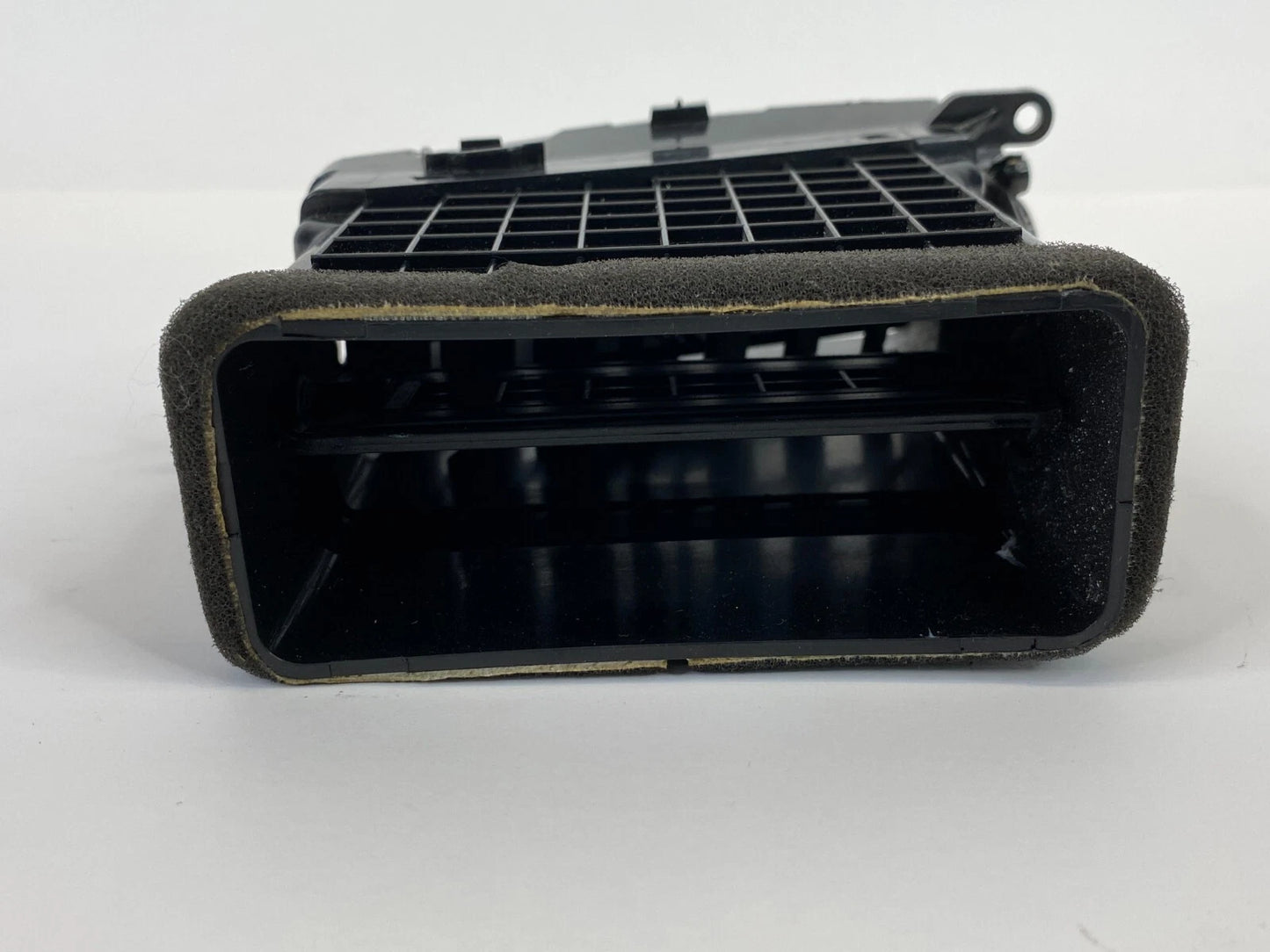 07-10 HYUNDAI ELANTRA DASH CENTER LEFT SIDE AIR VENT OUTLET DUCT GRILL 974102H00