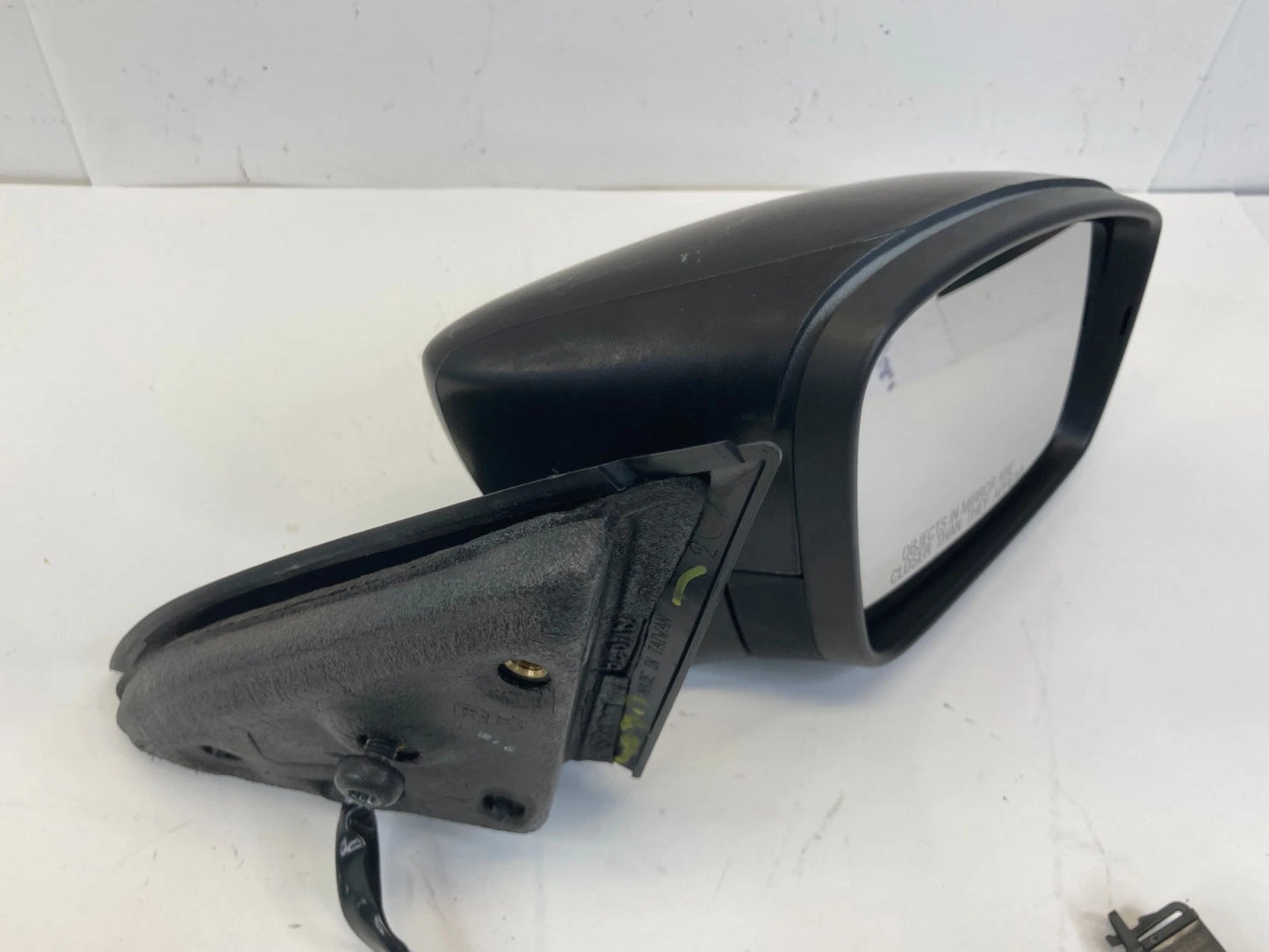 2011-2014 VW VOLKSWAGEN JETTA FRONT RIGHT PASSENGER SIDE POWER MIRROR OEM