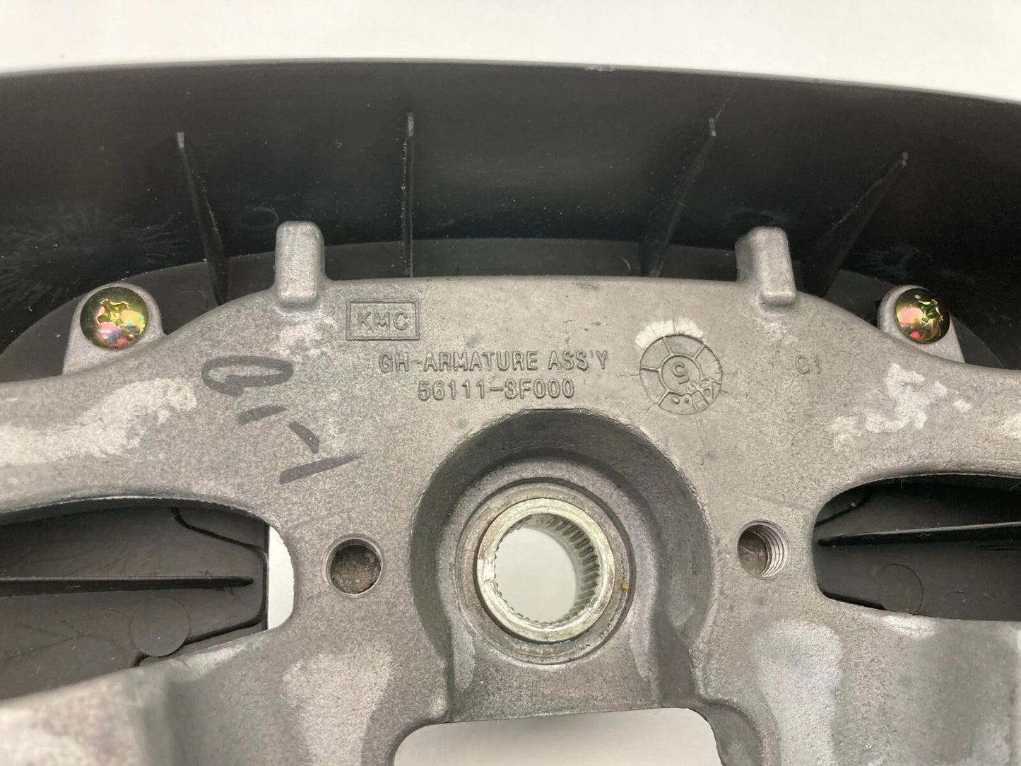 2004-2006 KIA AMANTI STEERING WHEEL COLUMN DRIVER HAND WHEEL 56111-3F000 OEM