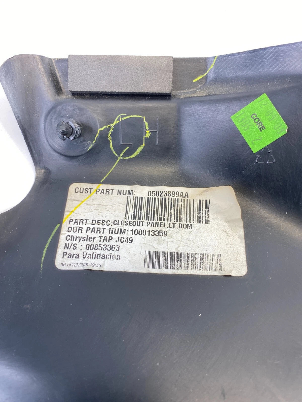 2009 DODGE JOURNEY CENTER CONSOLE LEFT DRIVER SIDE PANEL COVER TRIM 05023899AA
