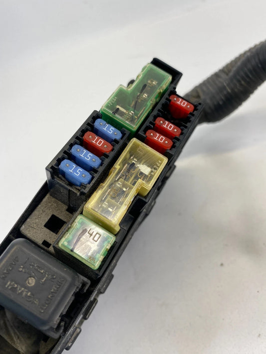2013-2019 NISSAN SENTRA NISSAN NV 1.8L ENGINE FUSE RELAY BOX SMALL FUSEBOX OEM