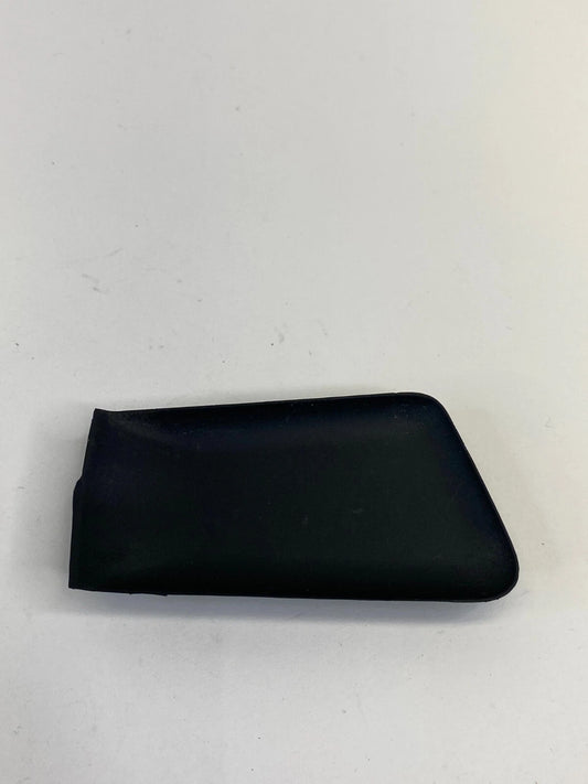 2011-2014 HYUNDAI SONATA REAR RIGHT INNER DOOR HANDLE SCREW CAP COVER 826293S000