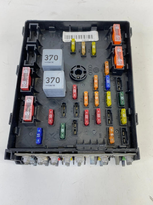 2009-2017 VOLKSWAGEN CC 2.0L L4 AT ENGINE COMPARTMENT FUSE BOX RELAY 3C0-937-125