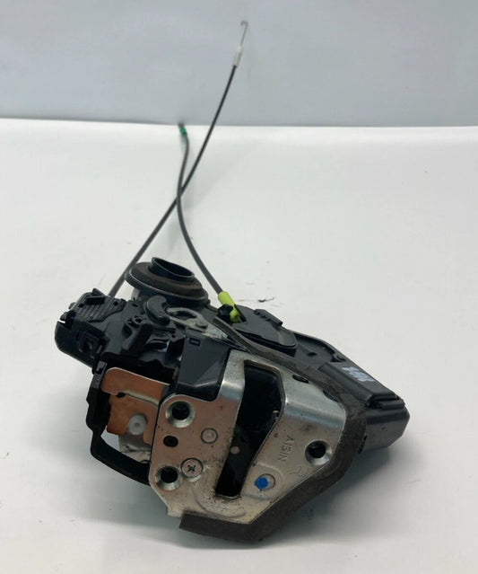 03 04 05 06 07 08 TOYOTA MATRIX REAR RIGHT SIDE DOOR LOCK LATCH ACTUATOR OEM