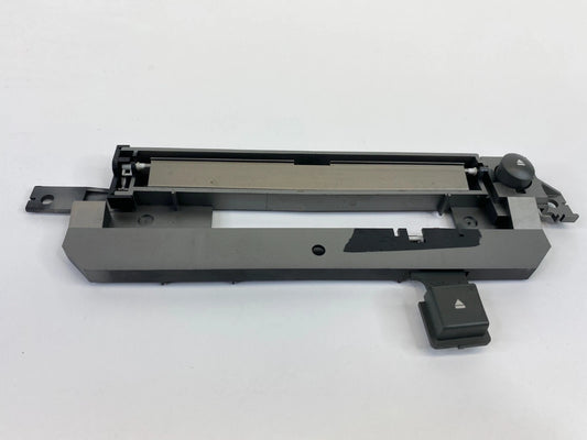 2004 2005 2006 NISSAN MAXIMA CENTER DASH STEREO RADIO BEZEL CD PLAYER UNIT OEM