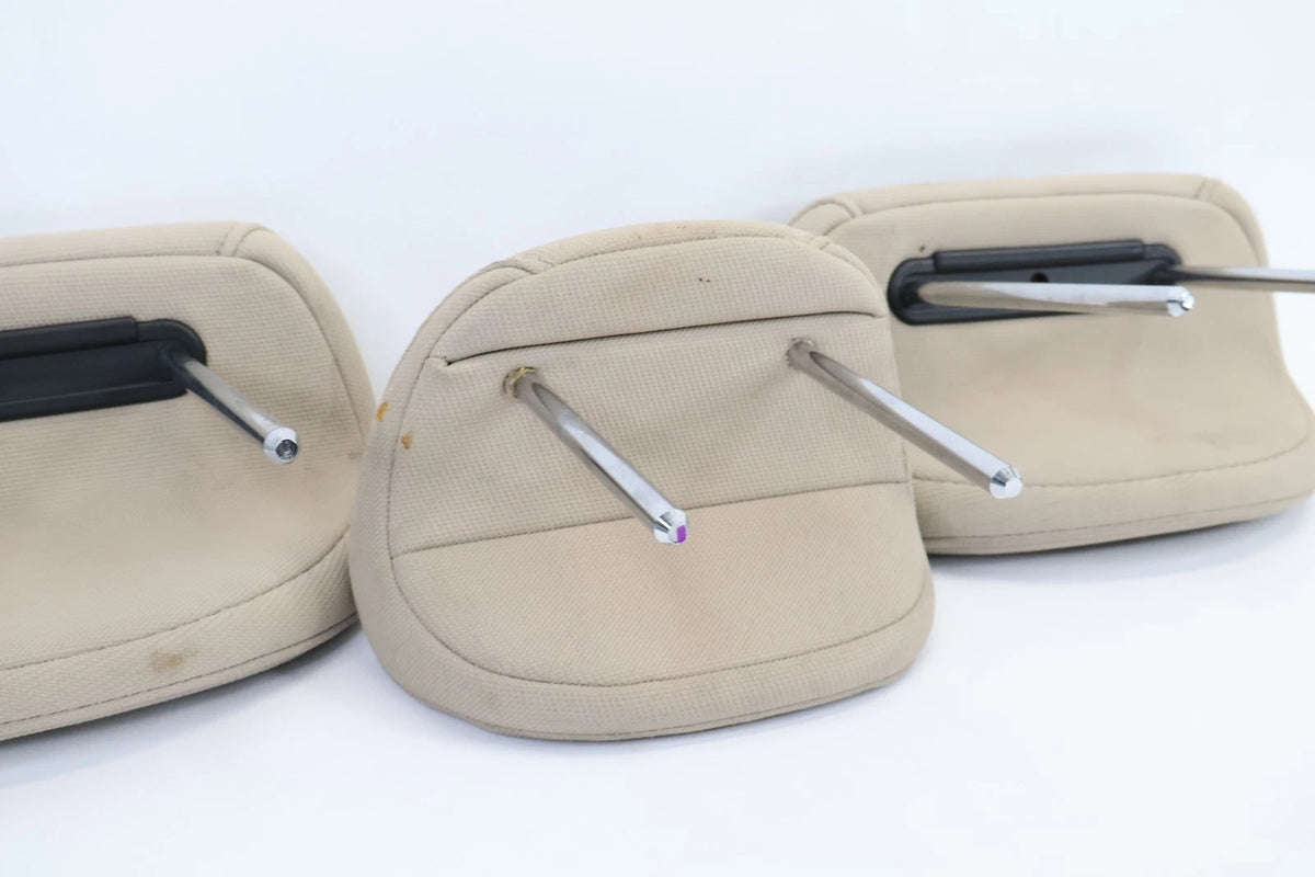 06-11 HYUNDAI ACCENT GLS SEDAN REAR 2ND ROW HEADREST HEAD REST SET OF 3 BEIGE