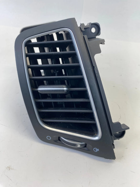 2014 2015 KIA SORENTO CENTER DASH LEFT SIDE A/C AIR VENT GRILLE 2U974-10105 OEM