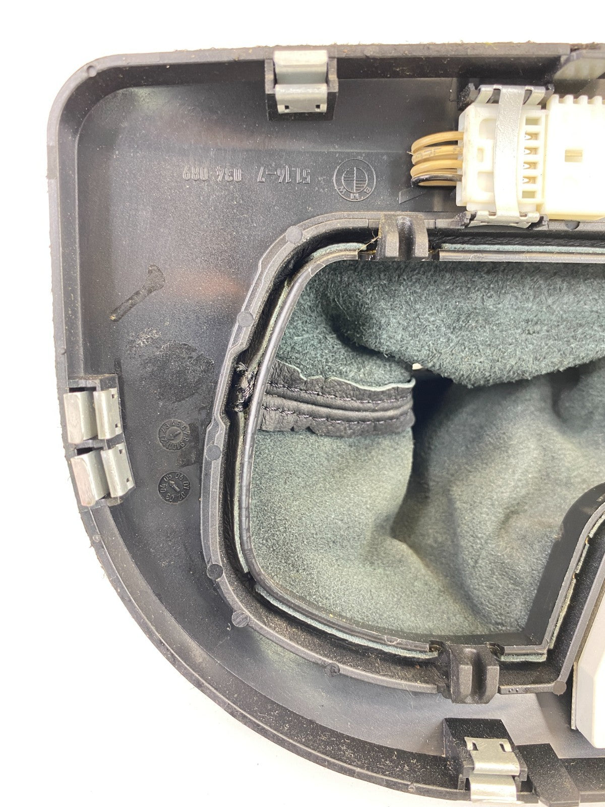 2006 2007 BMW 530xi Automatic Transmission Shifter Boot Cover Bezel OEM