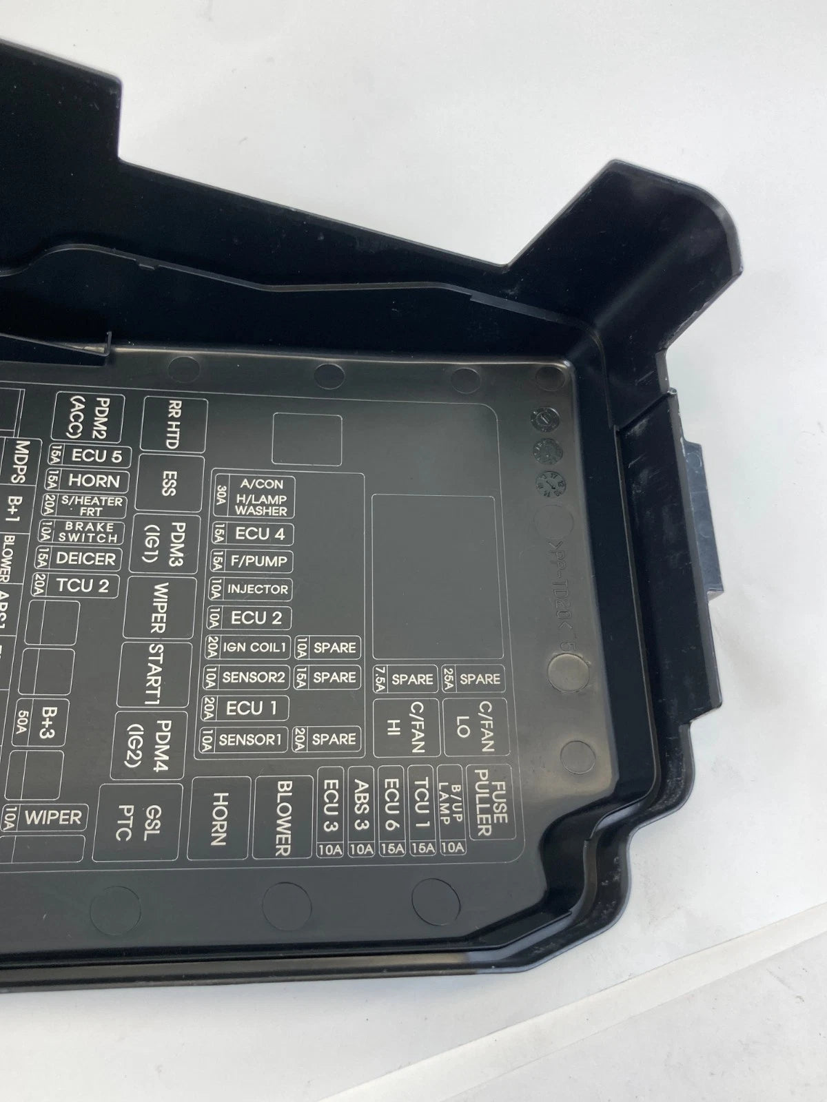 2013-2015 HYUNDAI ELANTRA GT ENGINE COMPARTMENT FUSE BOX CAP COVER LID ASSY OEM