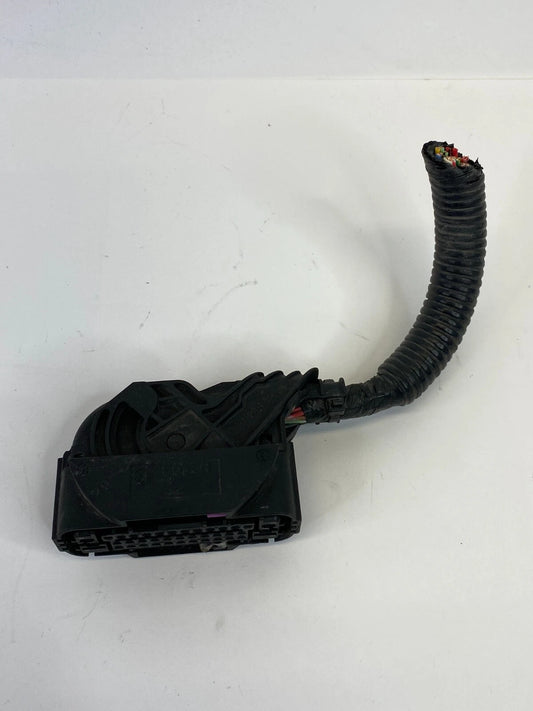 2010-2013 SUZUKI SX4 2.0L L4 AT 4WD ABS ANTI LOCK BRAKE PUMP CONNECTOR PLUG OEM