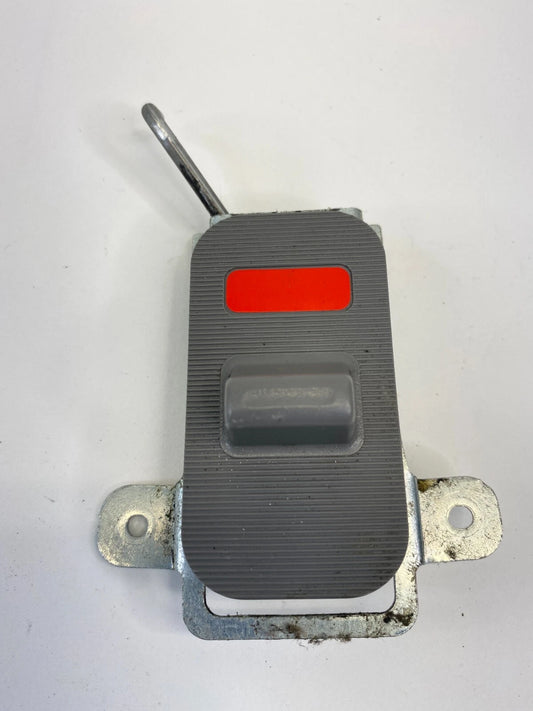 2008-2010 HONDA ODYSSEY SPORT VAN 4-DR REAR RIGHT DOOR LOCK LATCH KNOB ASSEMBLY