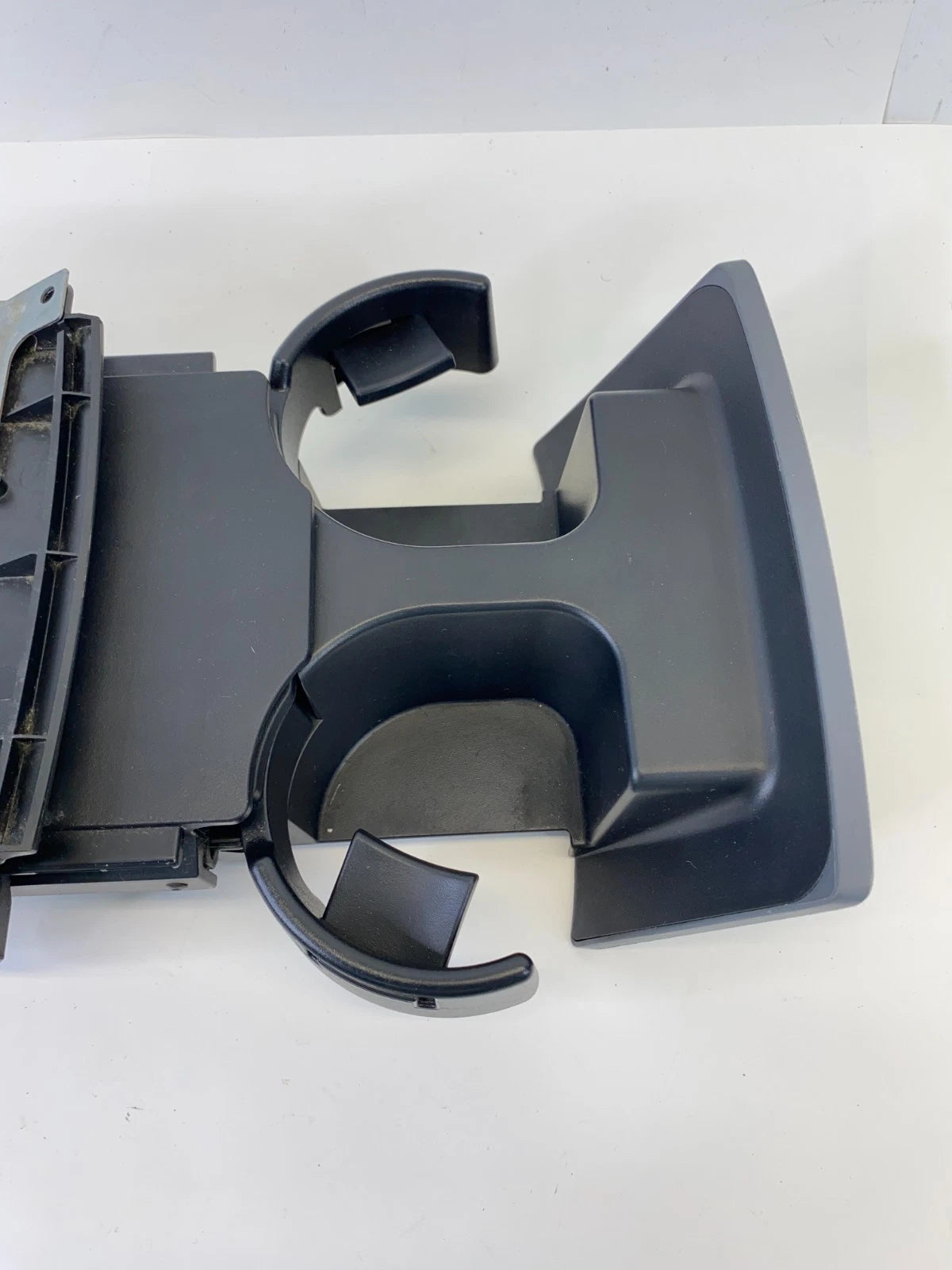 2005 2006 HONDA ODYSSEY SPORT CENTER DASH LOWER DUAL RETRACTABLE CUP HOLDER OEM