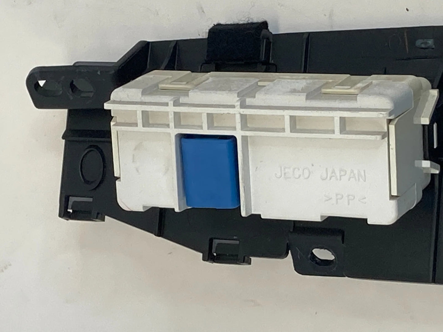 04-06 TOYOTA PRIUS UPPER DASH DISPLAY INFORMATION SCREEN PANEL 55410-47050 OEM