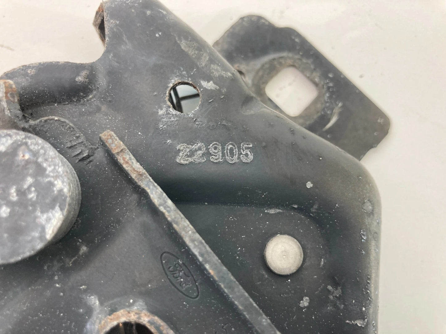 02-10 MOUNTAINEER 02-05 FORD EXPLORER HOOD LOCK LATCH ACTUATOR ASSEMBLY OEM