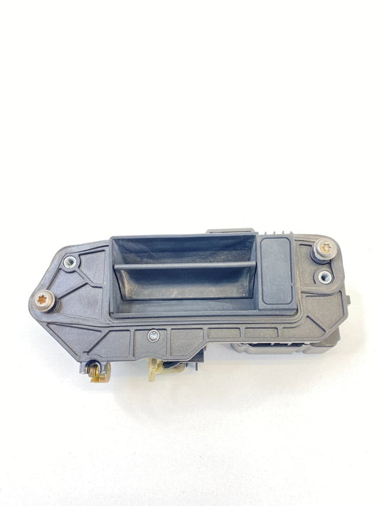 2004-2006 MERCEDES-BENZ E 500 TRUNK HATCH TAILGATE LIFTGATE OUTSIDE LOCK HANDLE