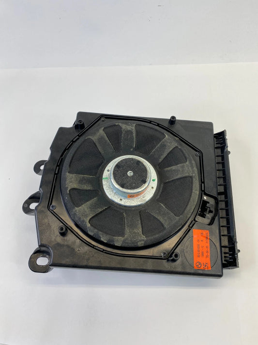 2004-2007 BMW 530I 525I RIGHT CENTRAL BASS RIGHT SUBWOOFER SPEAKER 65136919358
