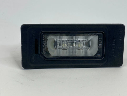13 14 15 16 17 AUDI A4 QUATTRO REAR TRUNK LICENSE PLATE LIGHT LAMP 4G0-943-021